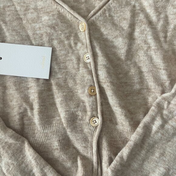 ✨ NWT 'Santorini' Cardigan by Wilfred | Aritzia - Picture 3 of 6